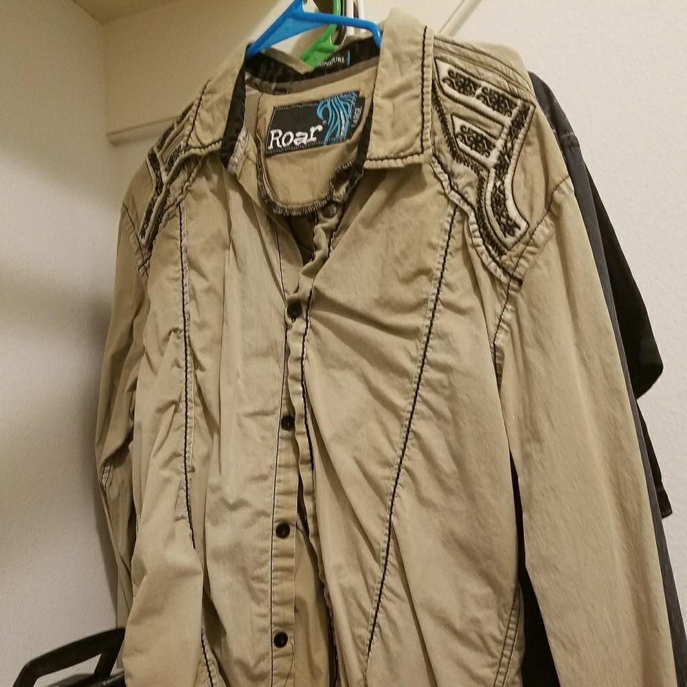 Roar brand Large men shirts